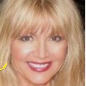 Meet your Posher, Deborah